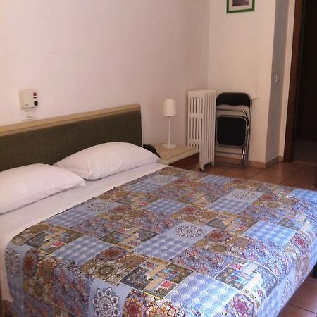 Hotel Gambara Milano Ngoại thất bức ảnh