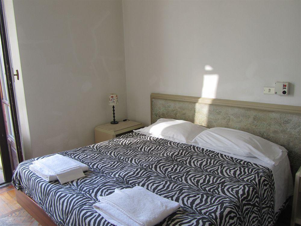 Hotel Gambara Milano Ngoại thất bức ảnh