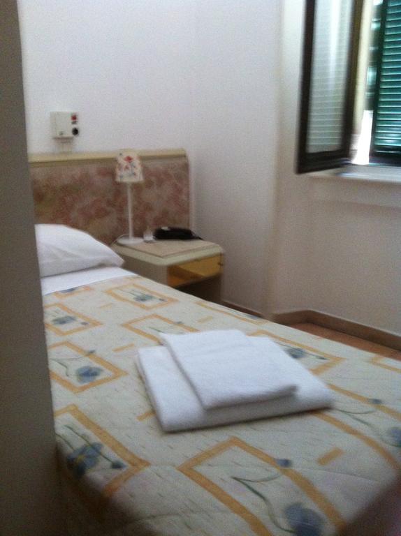 Hotel Gambara Milano Ngoại thất bức ảnh