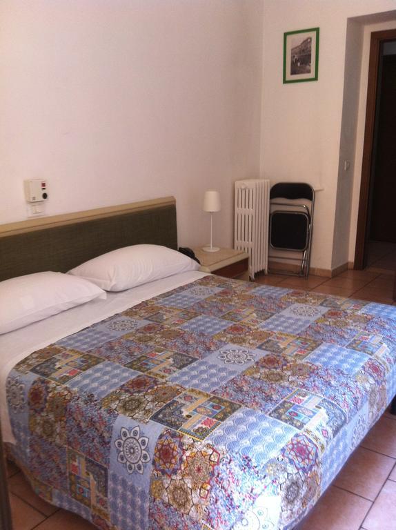 Hotel Gambara Milano Ngoại thất bức ảnh