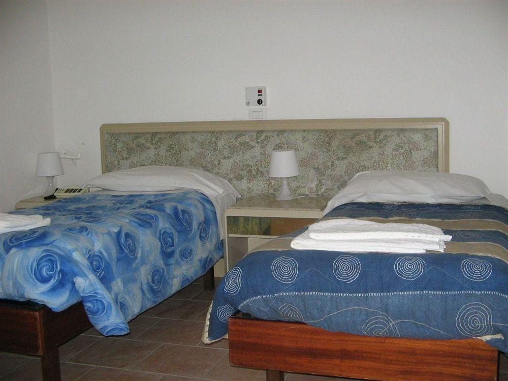 Hotel Gambara Milano Ngoại thất bức ảnh