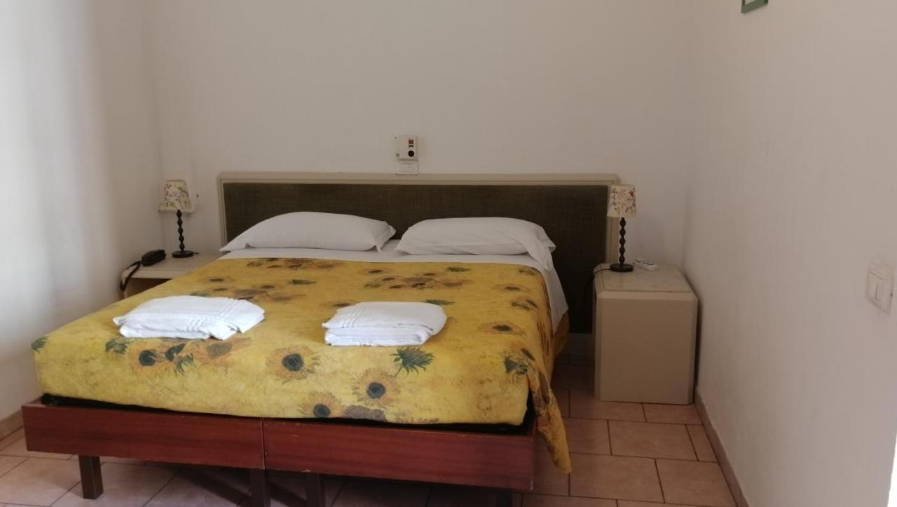 Hotel Gambara Milano Ngoại thất bức ảnh
